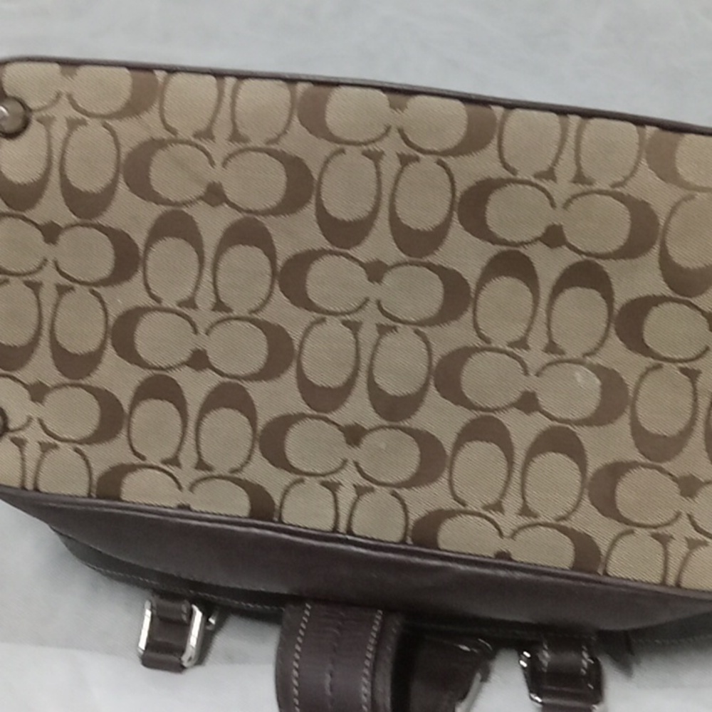 Handbag - Picture 4 of 8